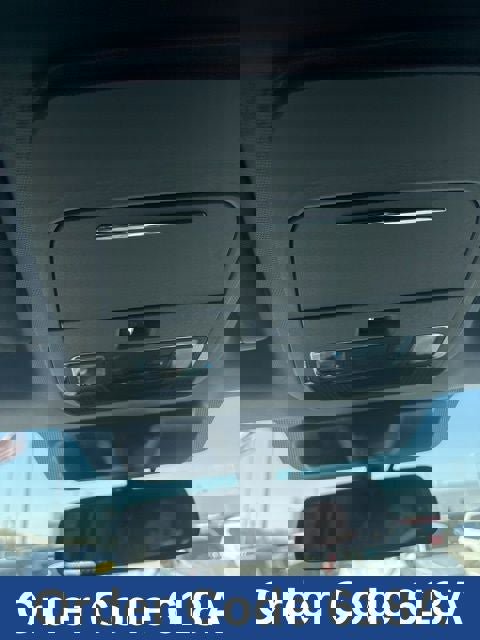 Used 2025 Ford F350 Lariat w/ Chrome Package image 16