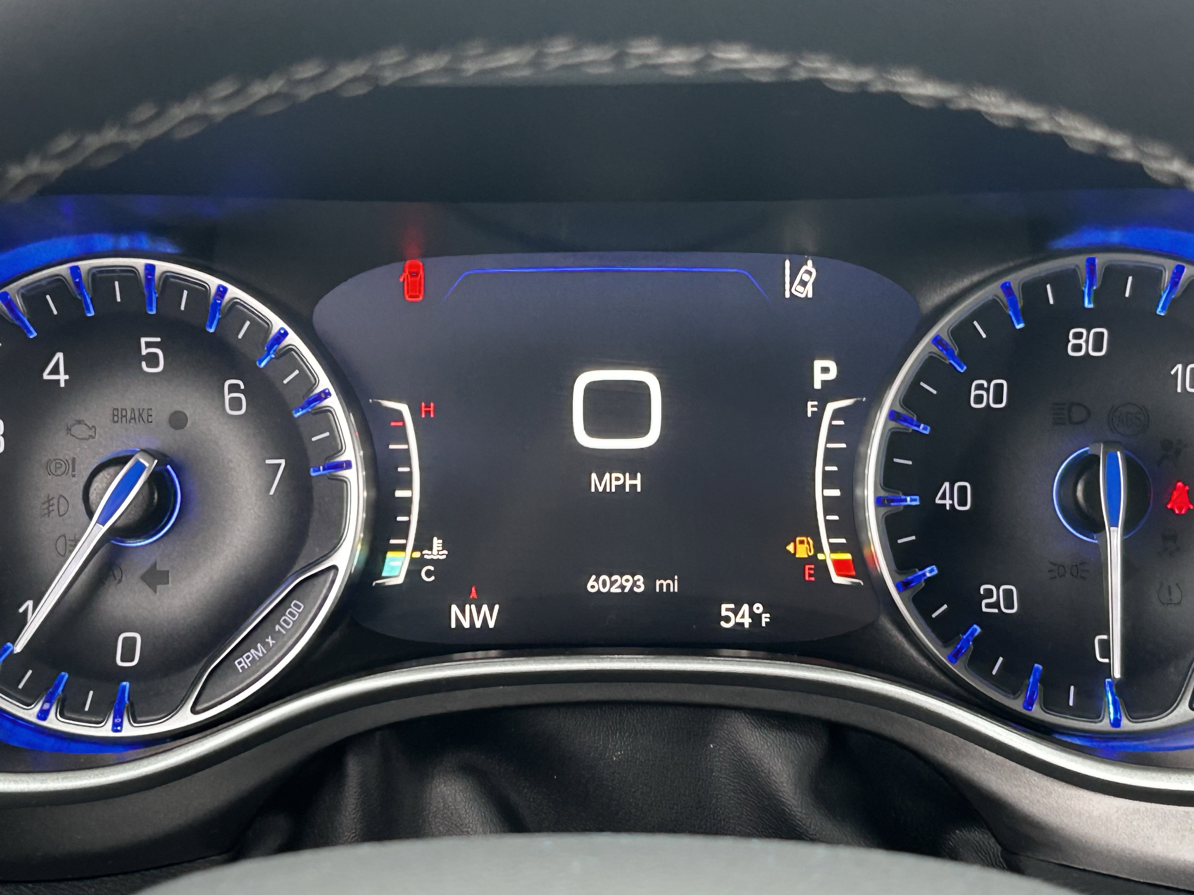 Certified 2024 Chrysler Pacifica Touring-L image 29