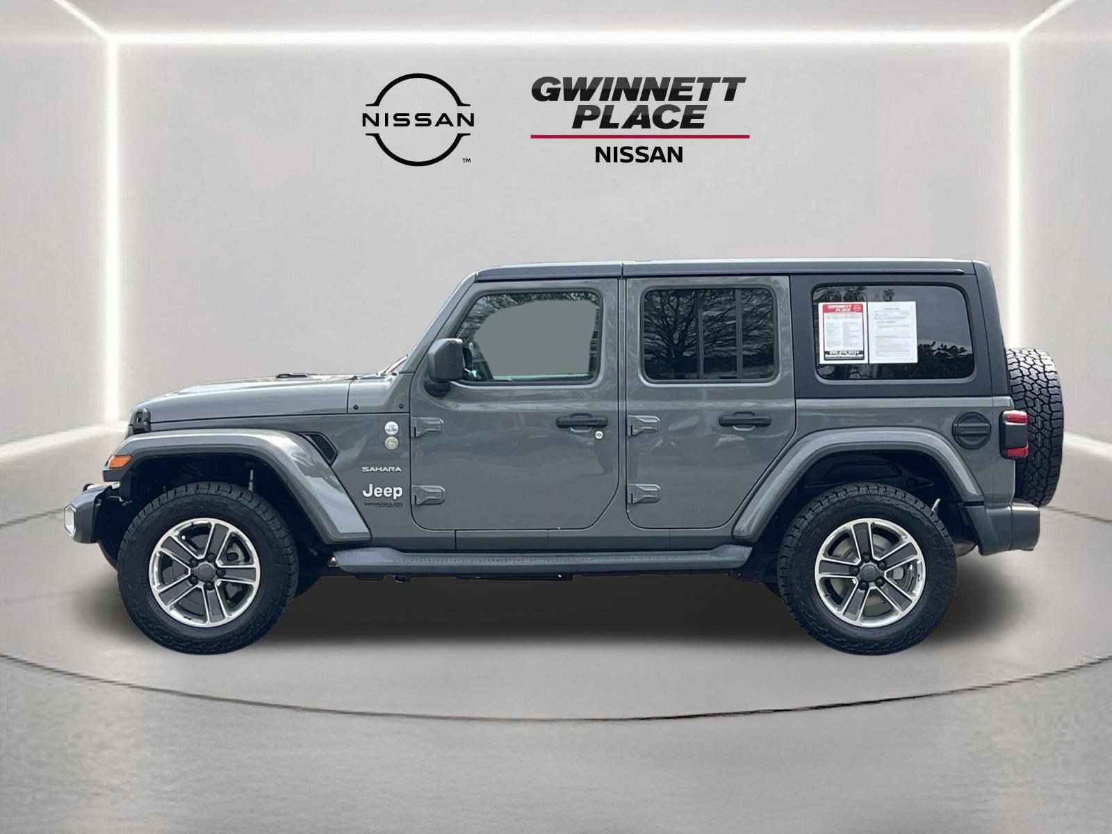Used 2019 Jeep Wrangler Unlimited Sahara w/ Cold Weather Group image 23