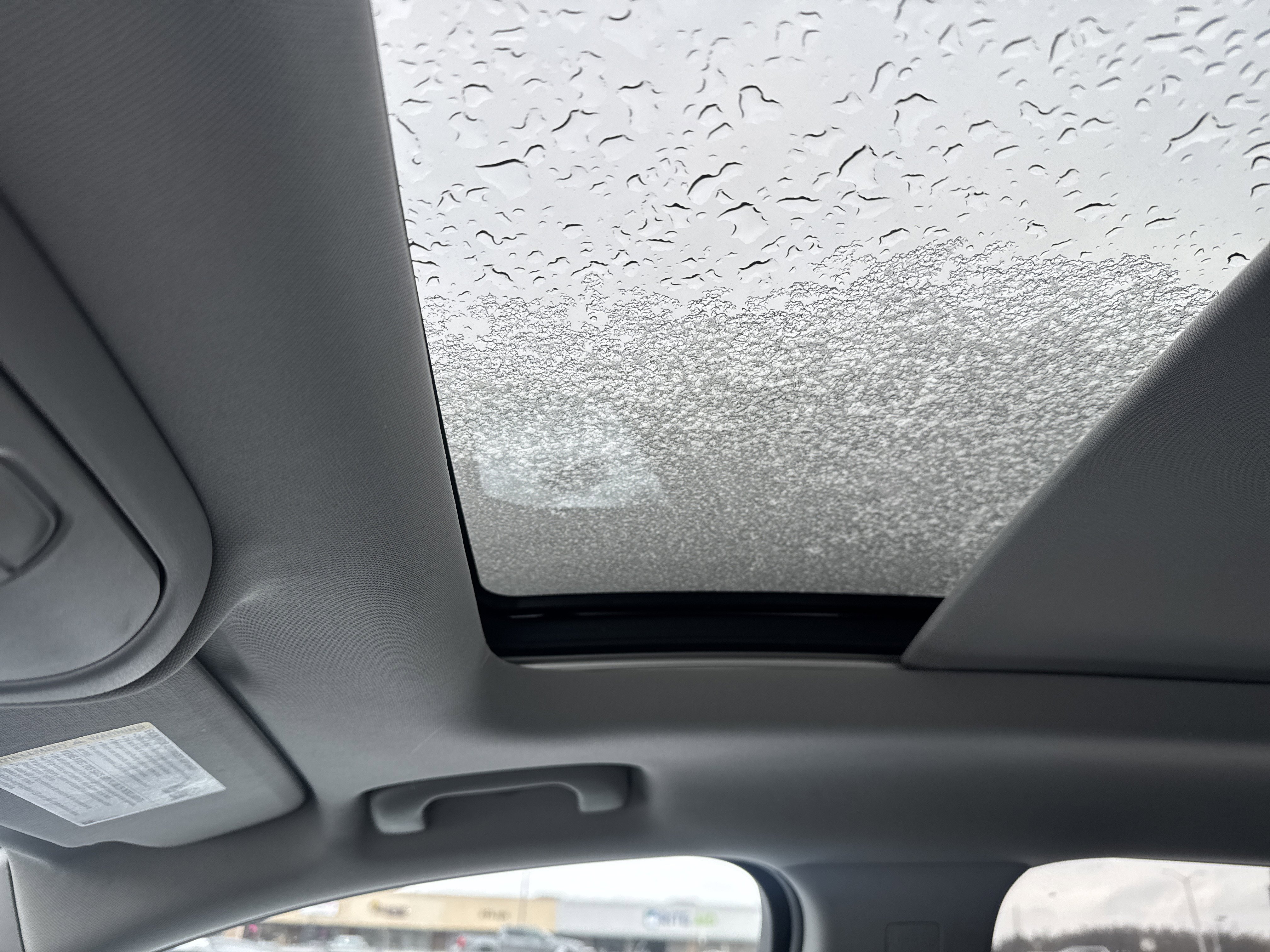 Used 2023 GMC Terrain SLT w/ LPO, Floor Liner Package image 28