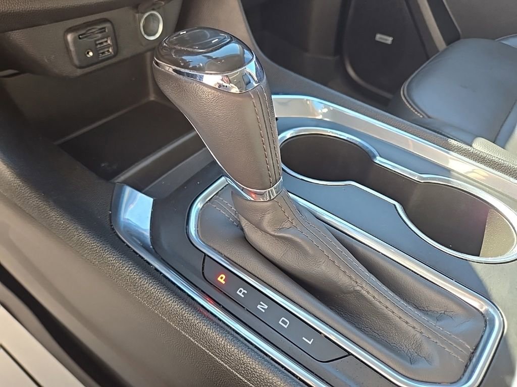 Used 2020 Chevrolet Traverse RS image 34