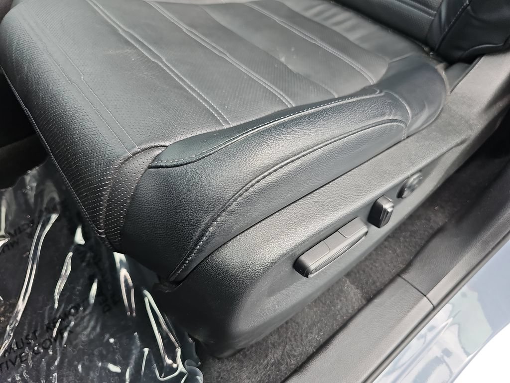 Used 2022 Honda CR-V Touring image 28