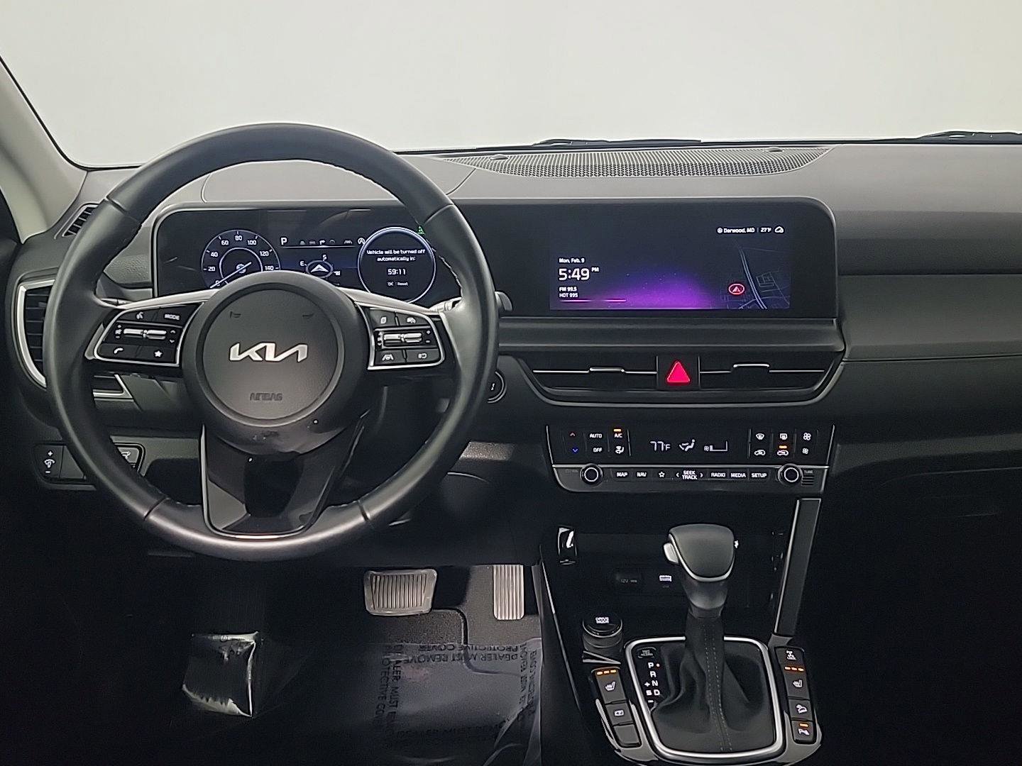 Used 2025 Kia Seltos EX image 21