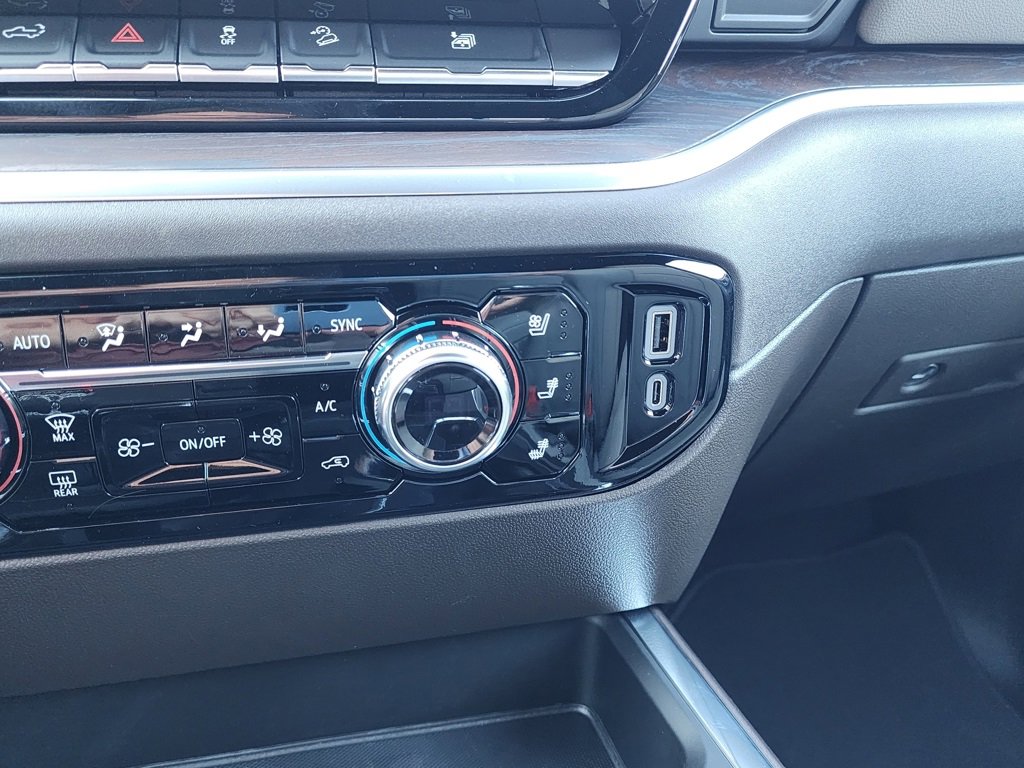 New 2026 GMC Sierra 1500 SLT w/ SLT Premium Plus Package image 30