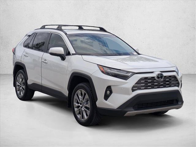 Used 2025 Toyota RAV4 Limited FWD video 3
