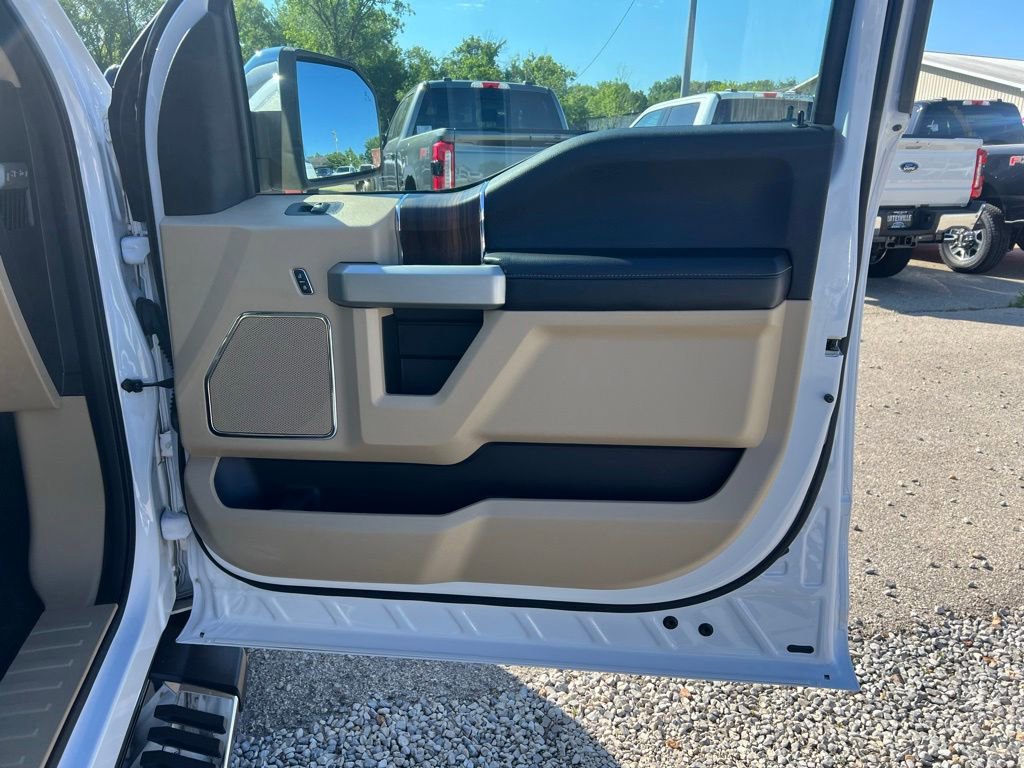 Used 2017 Ford F150 Lariat AWD/4WD image 19