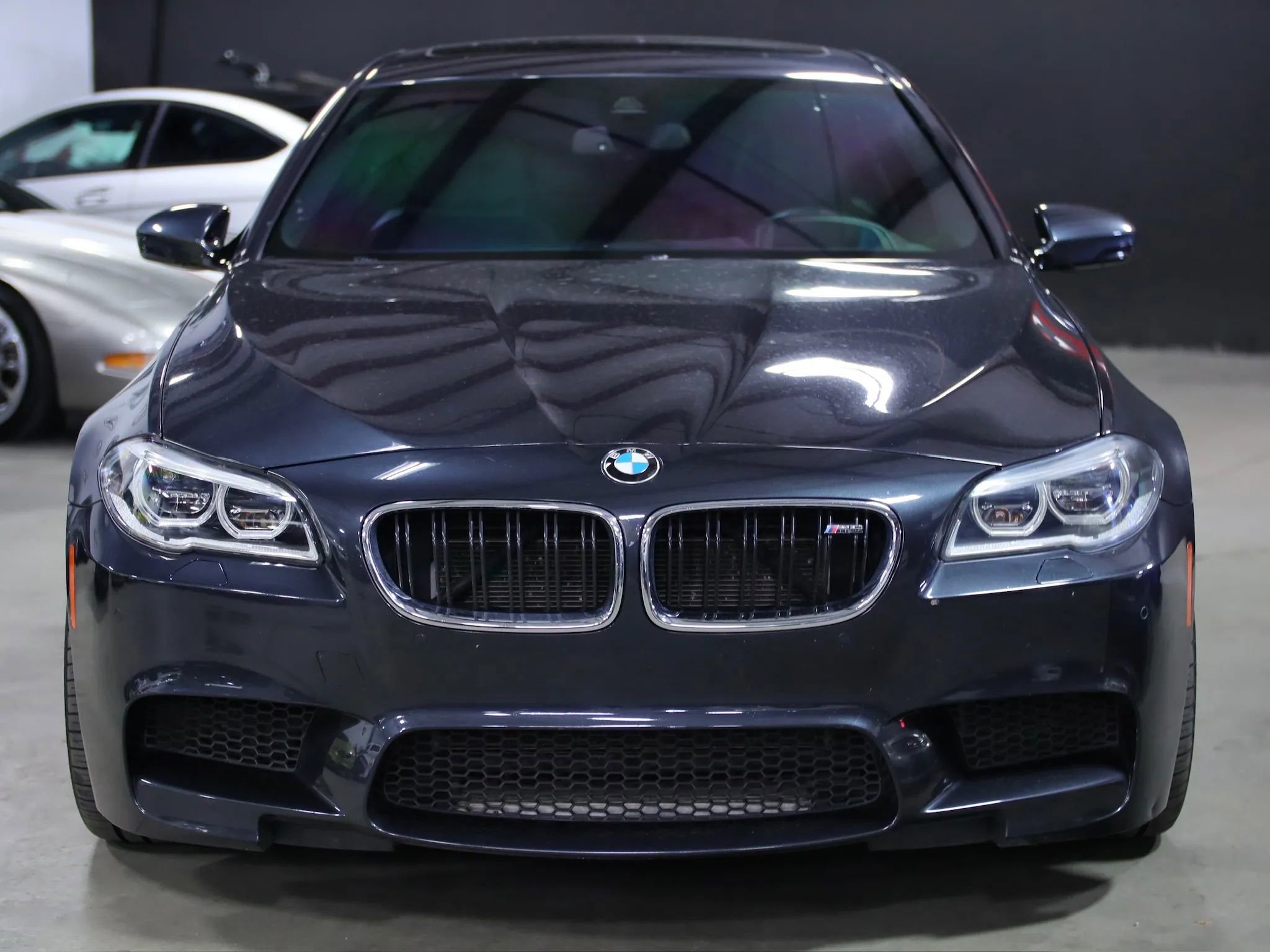 Used 2014 BMW M5 image 4