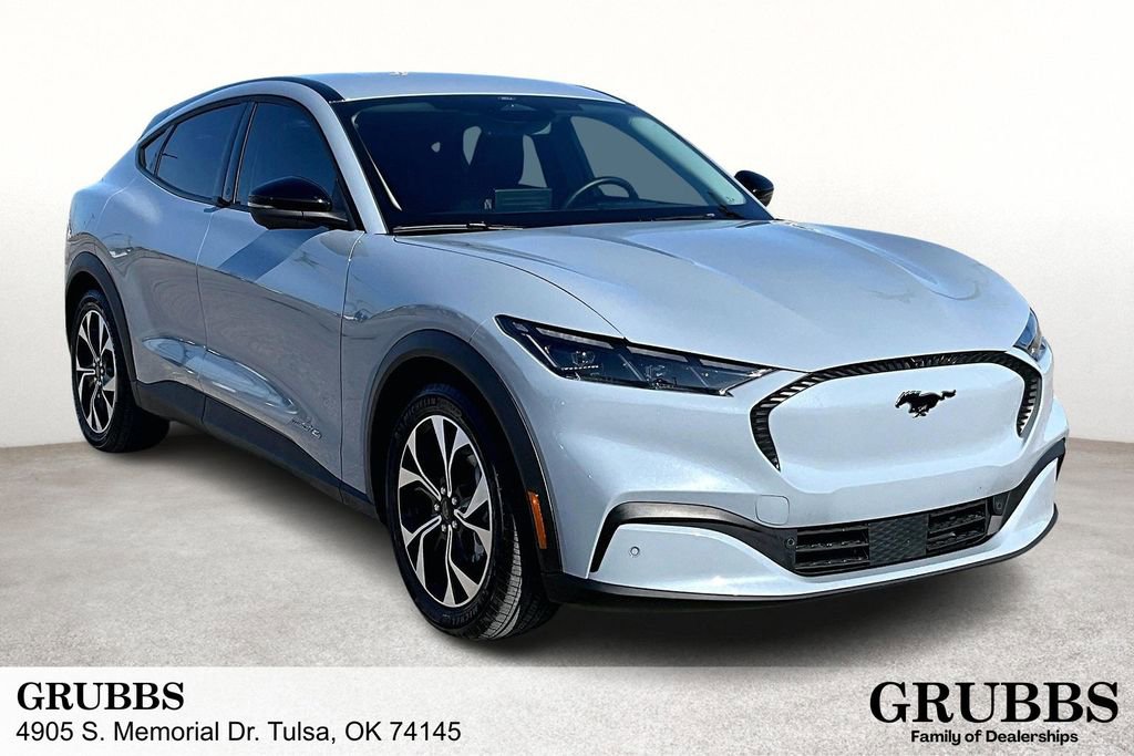 Used 2025 Ford Mustang Mach-E Select image 1