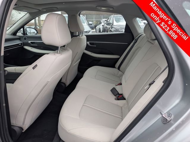 Certified 2024 Hyundai Sonata SEL w/ Convenience Package image 9