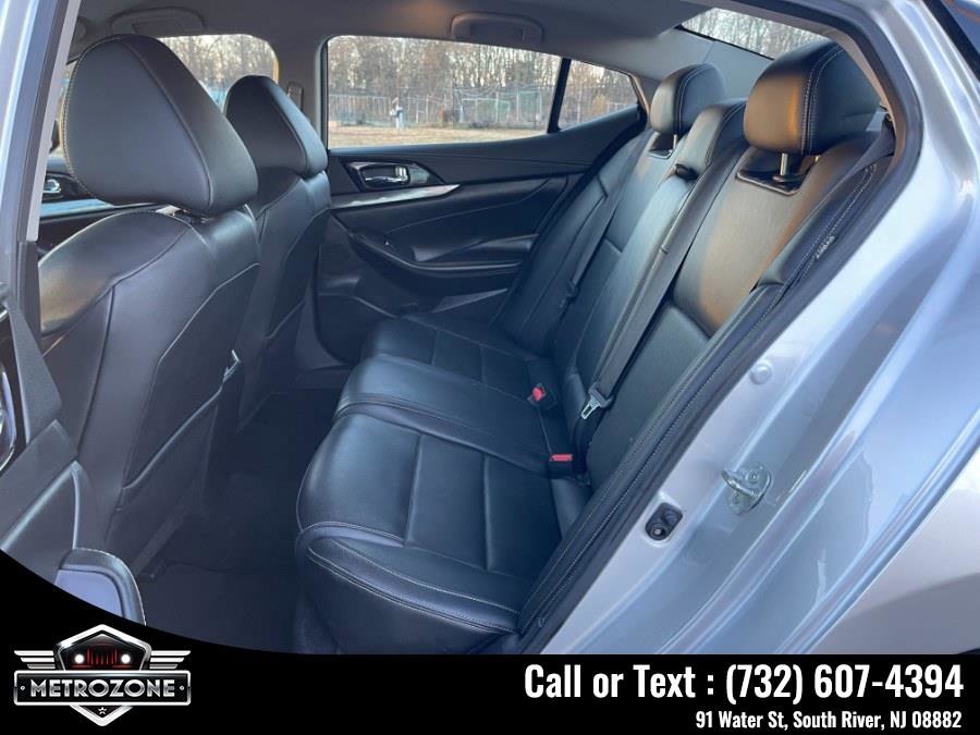 Used 2020 Nissan Maxima 3.5 SV w/ Floor Mat Group image 21