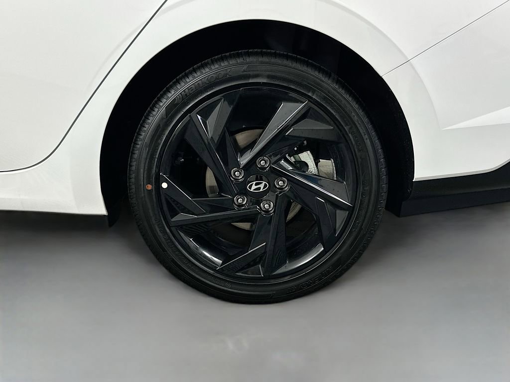 New 2026 Hyundai Elantra SEL Sport image 21