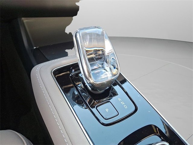 New 2026 Volvo XC90 B6 Plus w/ Protection Package Premier image 8