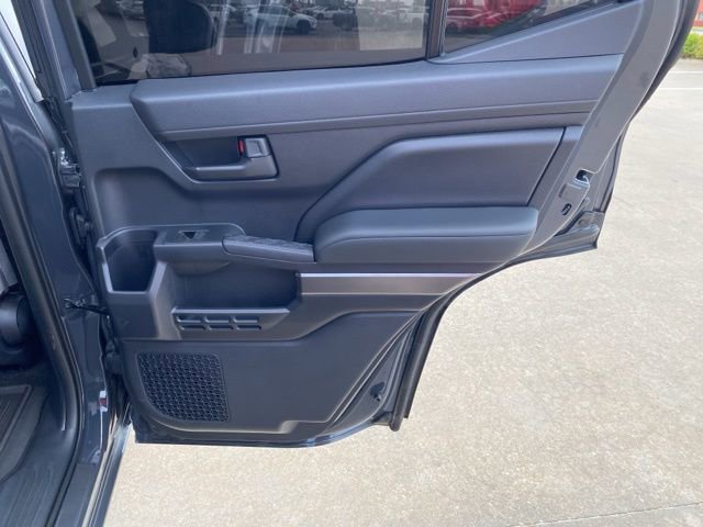 Used 2025 Toyota 4Runner SR5 image 17