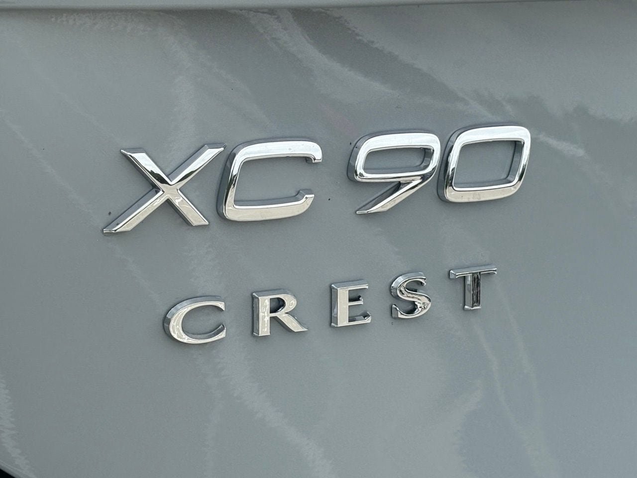New 2026 Volvo XC90 B5 Plus w/ Protection Package Premier AWD/4WD image 8