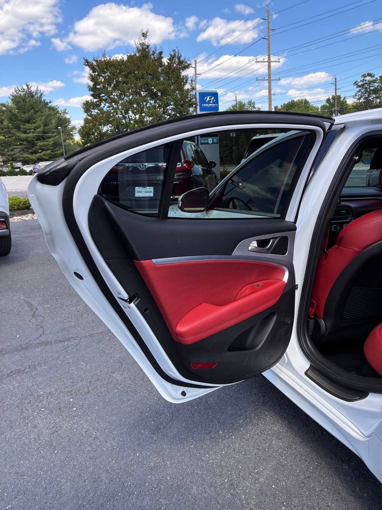 Used 2023 Genesis G70 2.0T w/ Sport Prestige Package AWD/4WD image 45