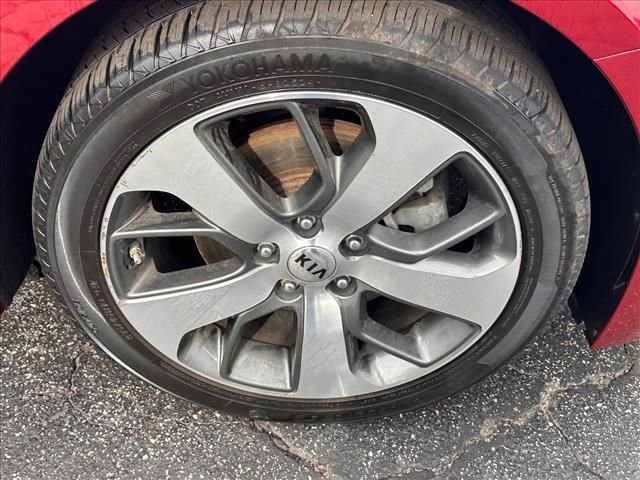 Used 2020 Kia Optima S image 33