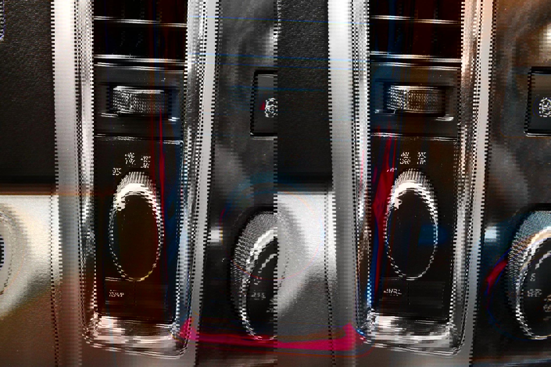 Used 2012 RAM 2500 Longhorn w/ Cold Weather Group image 33