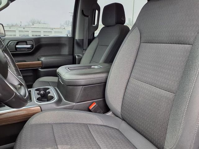 Used 2021 Chevrolet Silverado 1500 LT Trail Boss w/ Bed Protection Package image 3