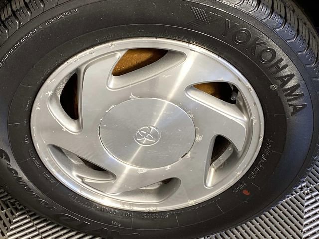 Used 2000 Toyota Sienna FWD image 26