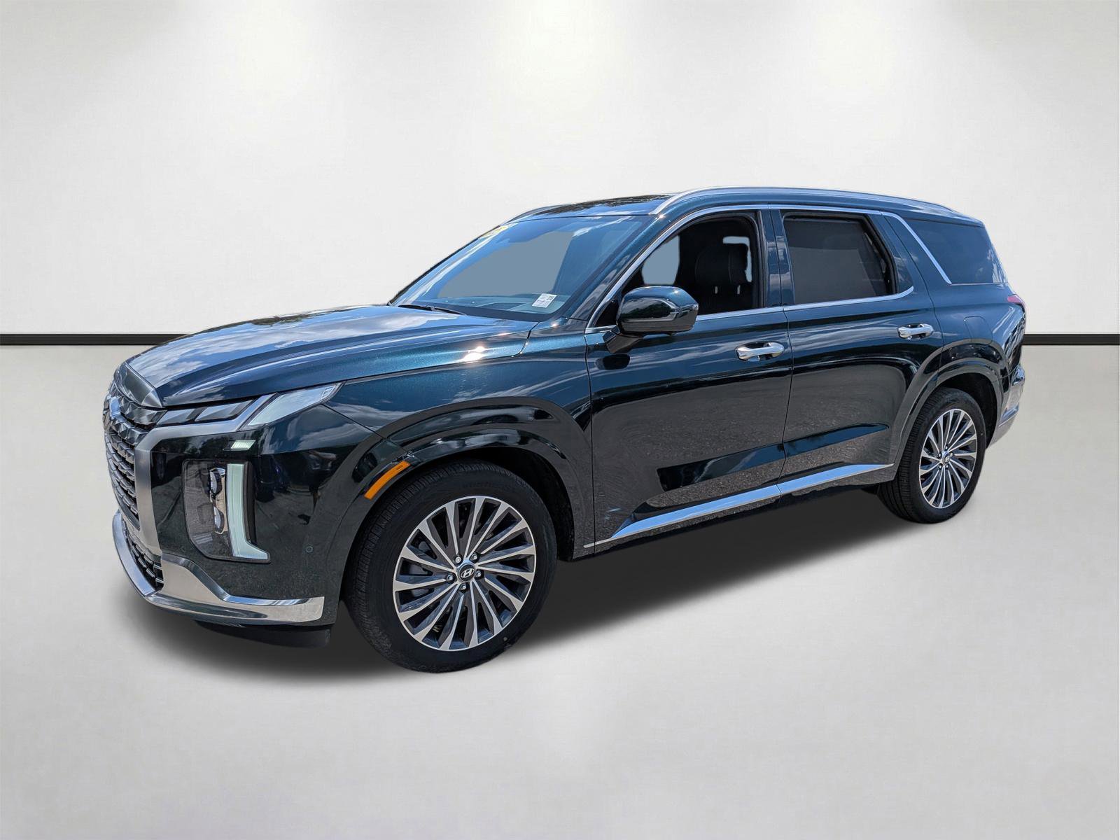 Used 2025 Hyundai Palisade Calligraphy FWD image 8