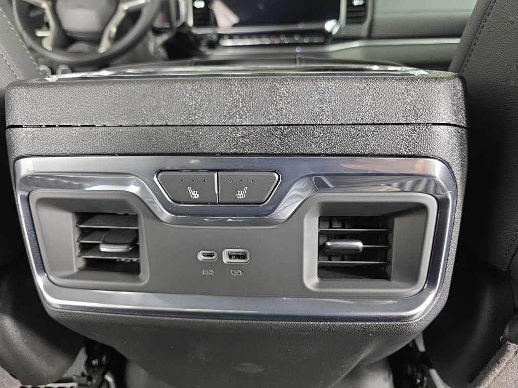 New 2026 Chevrolet Silverado 2500 LTZ w/ LTZ Convenience Package image 37