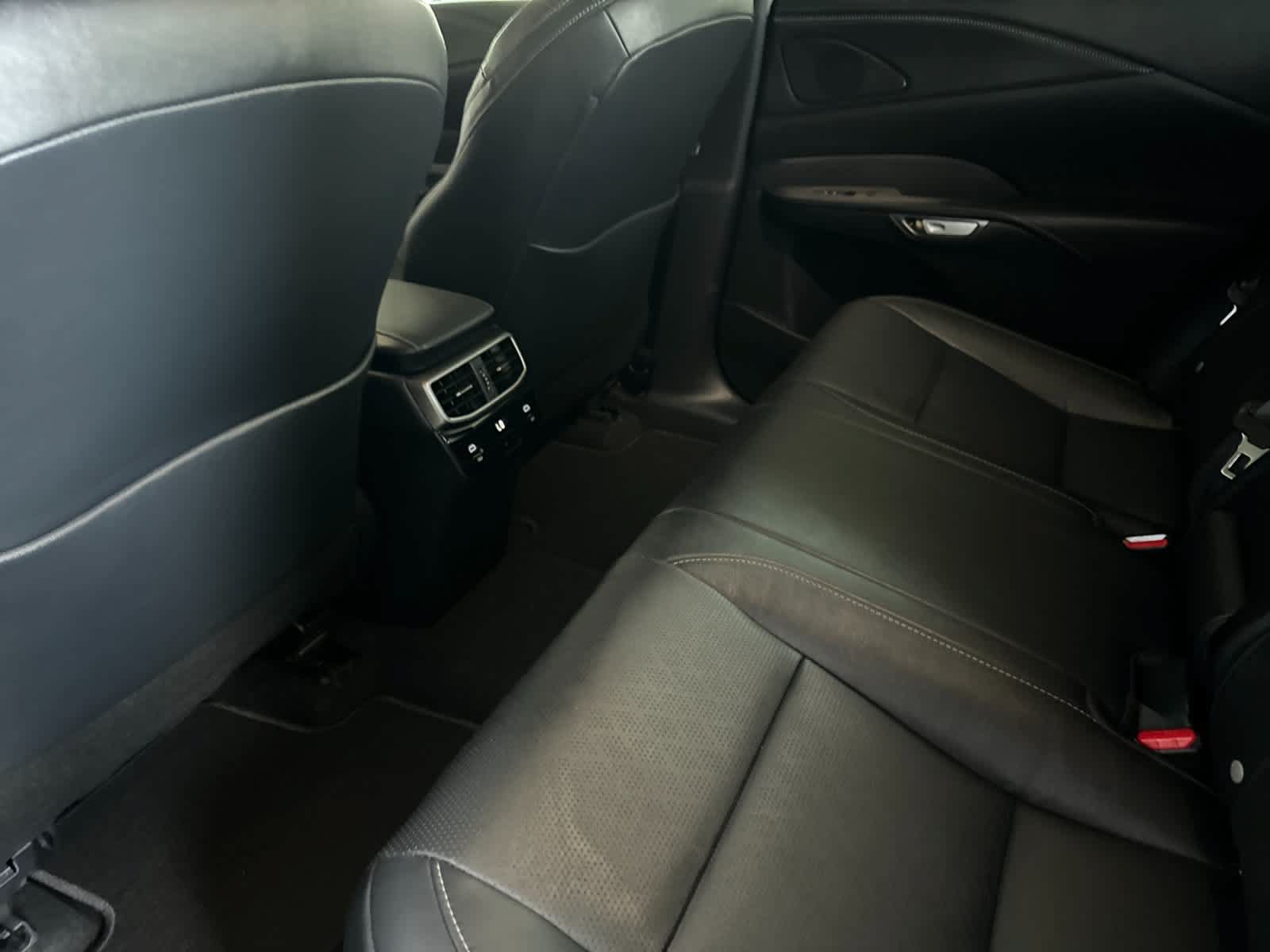 Certified 2025 Lexus RX 350 AWD/4WD image 4