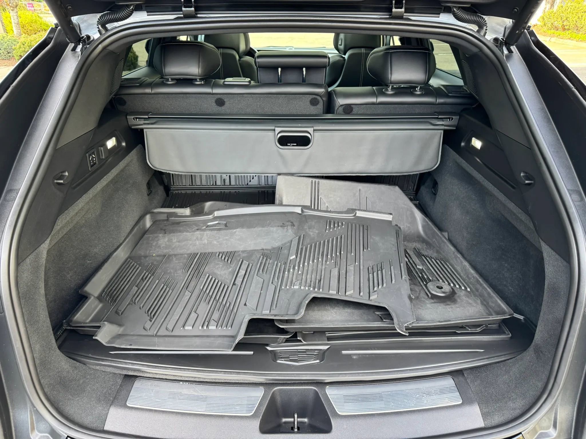 Used 2023 Cadillac Lyriq AWD image 27