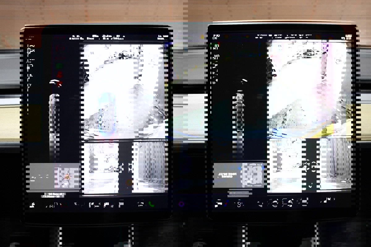 Used 2020 Tesla Model 3 Long Range image 11