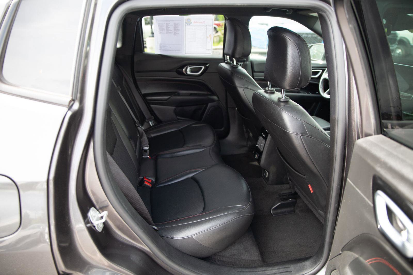 Used 2023 Jeep Compass Trailhawk AWD/4WD image 23