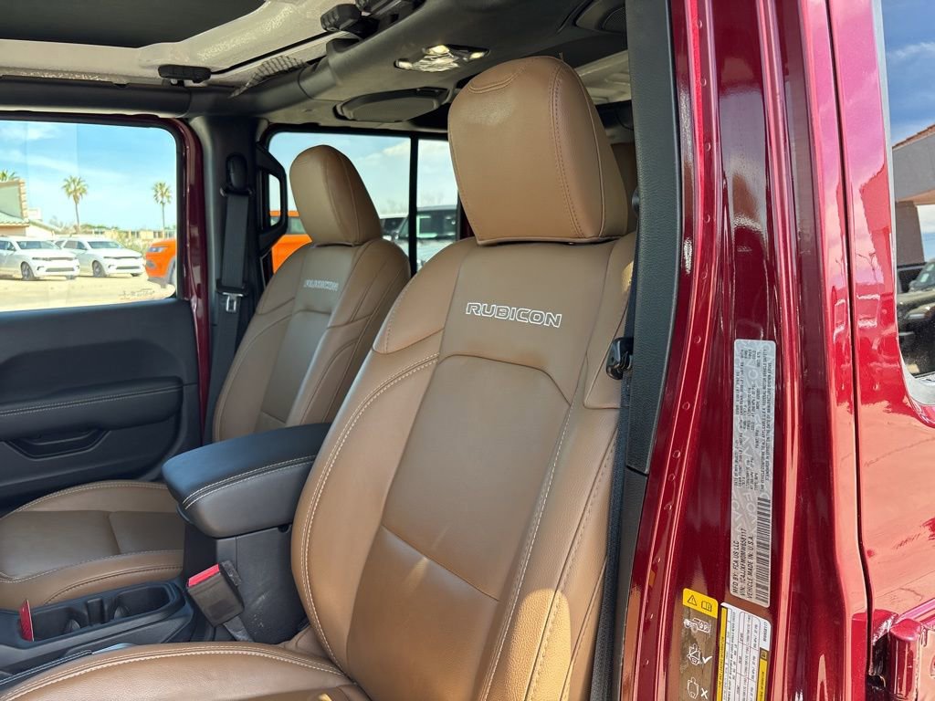 Used 2021 Jeep Wrangler Unlimited Rubicon image 14