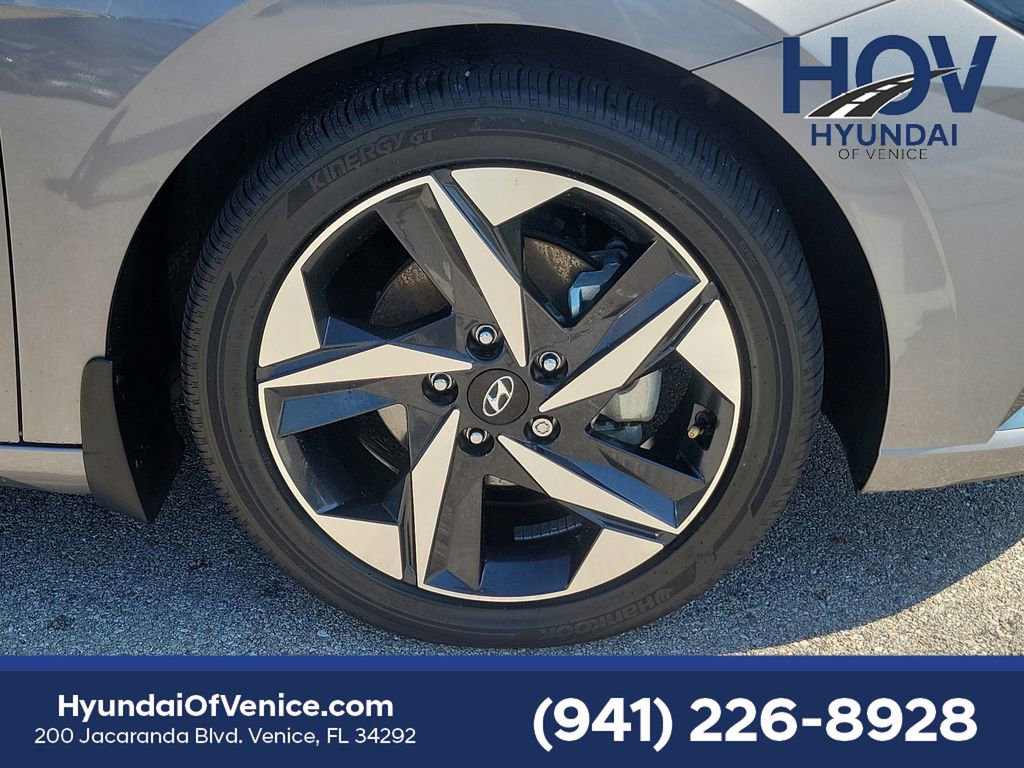 Certified 2023 Hyundai Elantra Limited image 15