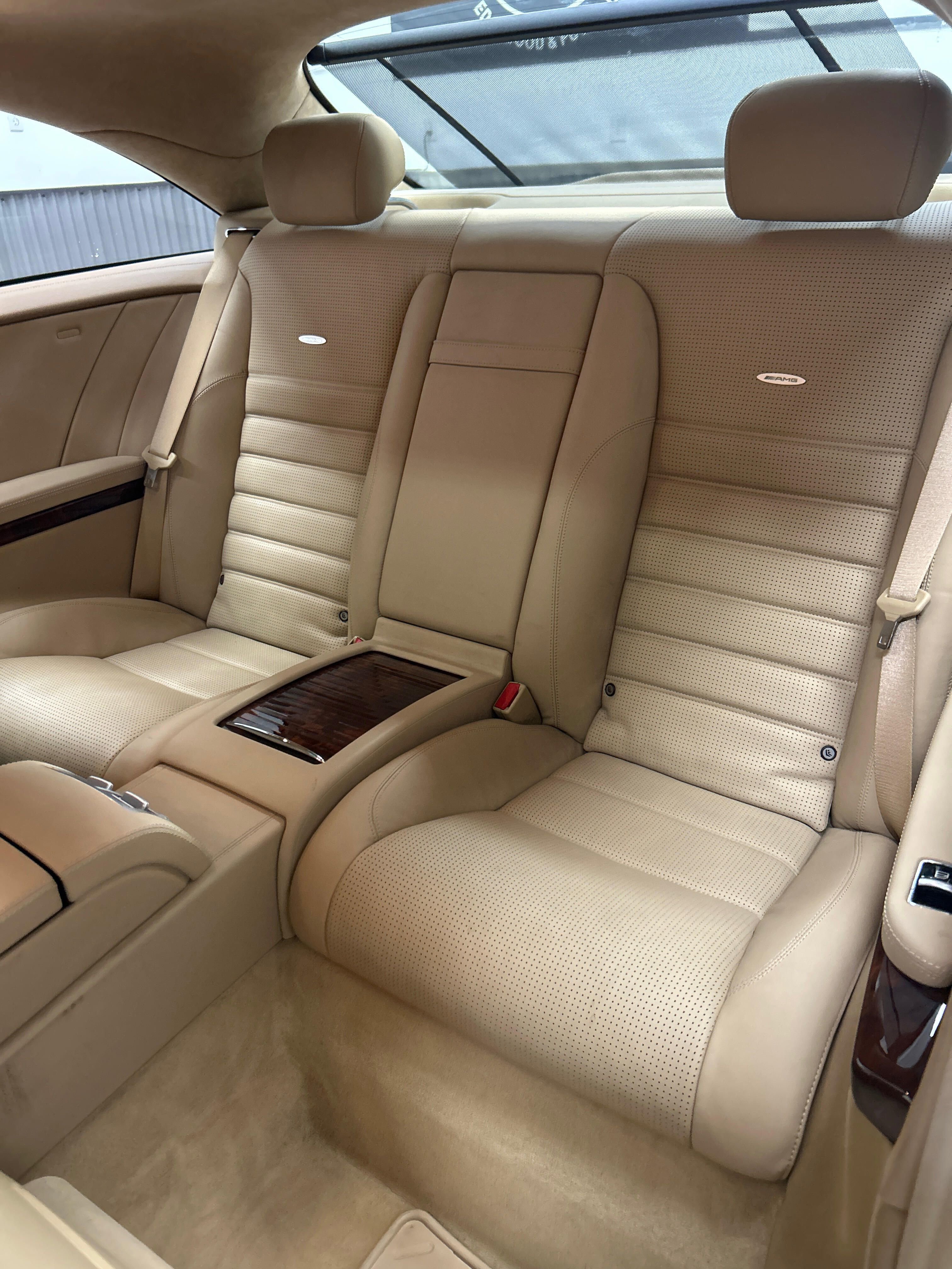 Used 2010 Mercedes-Benz CL 63 AMG image 12