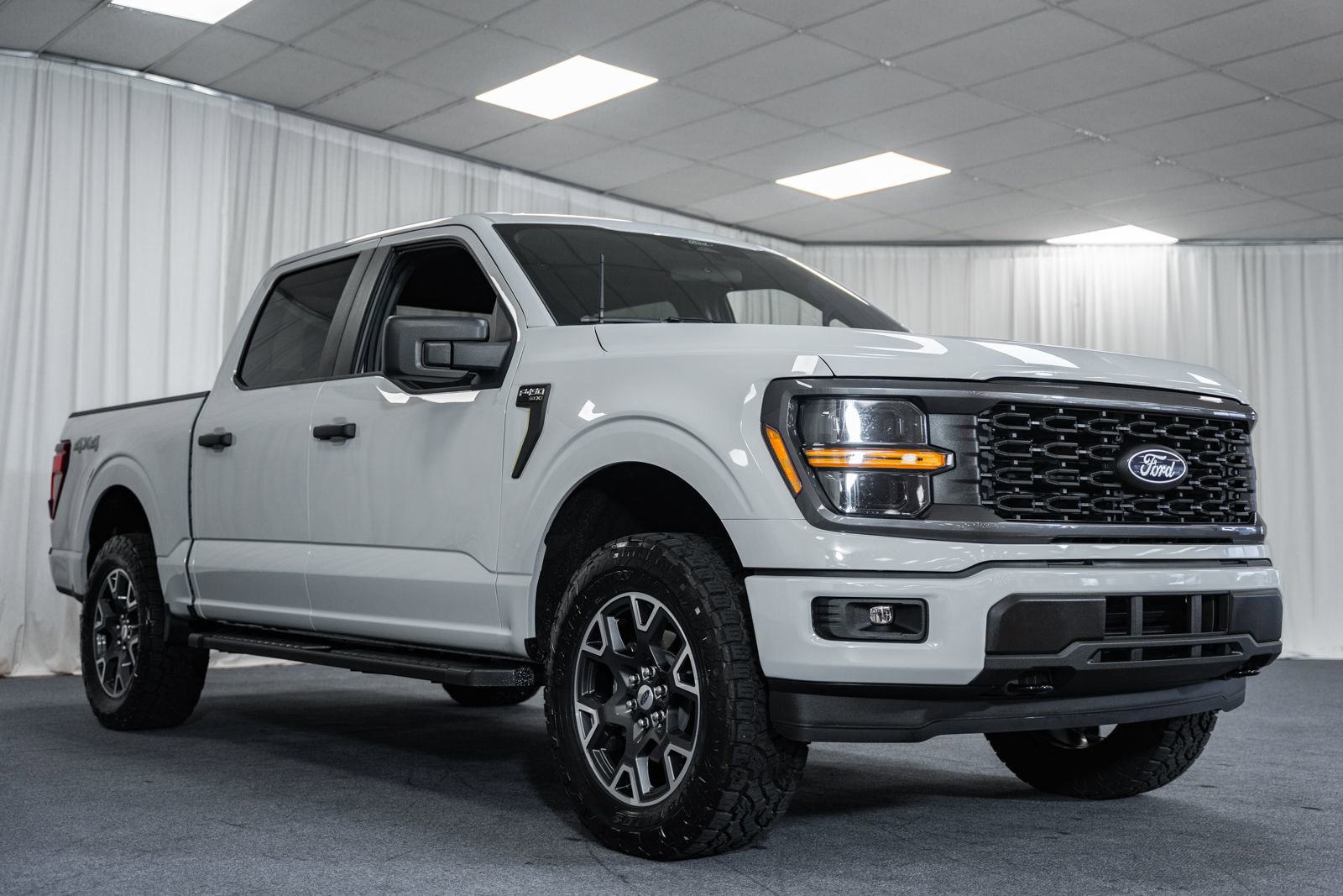 Used 2024 Ford F150 STX AWD/4WD image 1