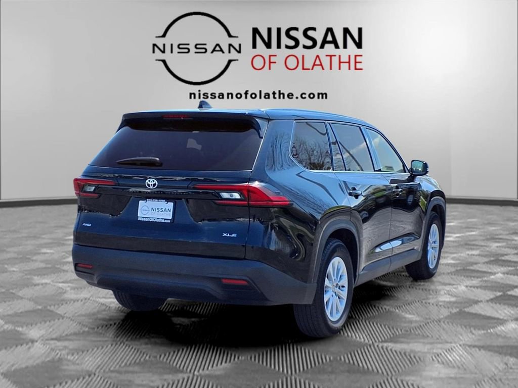 Used 2025 Toyota Grand Highlander AWD image 29