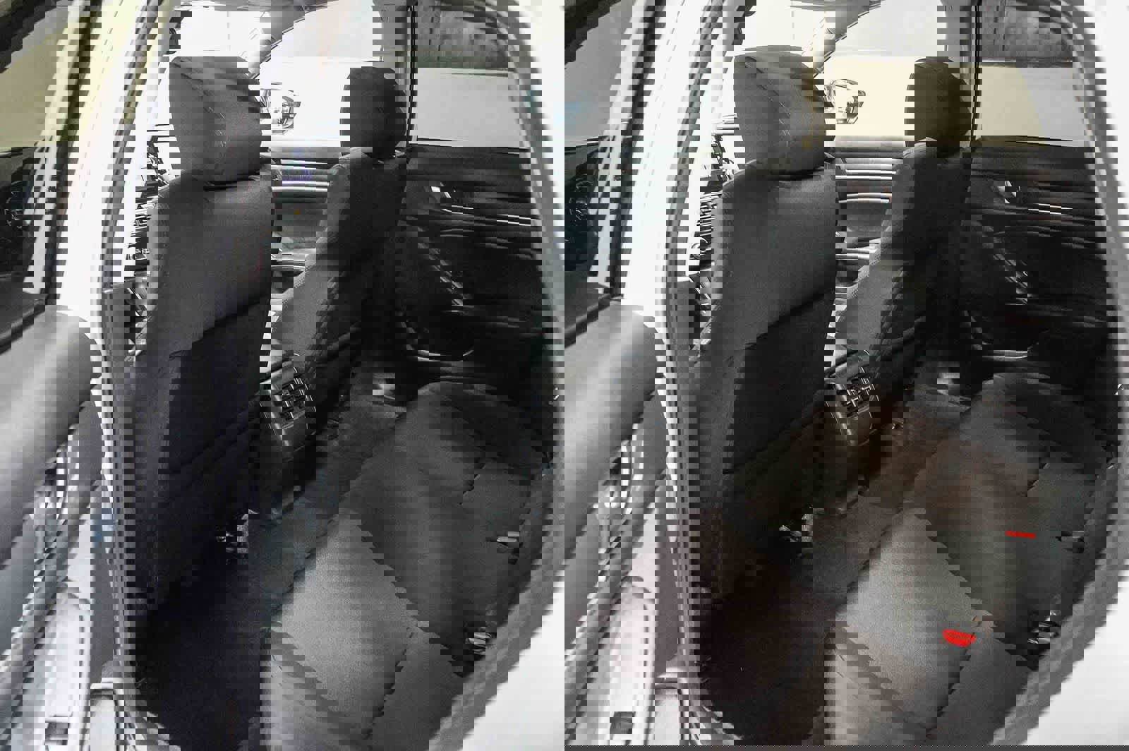 Used 2018 Honda Accord EX image 19