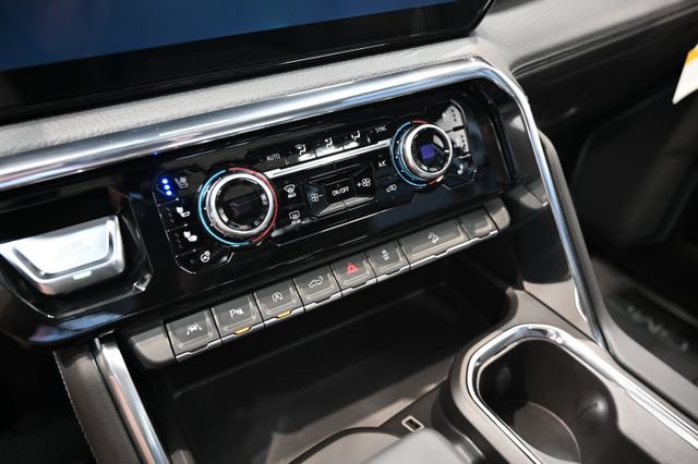 New 2026 GMC Sierra 1500 Denali AWD/4WD image 23
