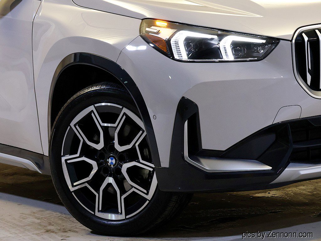 Certified 2026 BMW X1 xDrive28i image 3