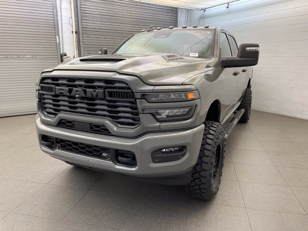 New 2026 RAM 2500 Tradesman AWD/4WD image 19