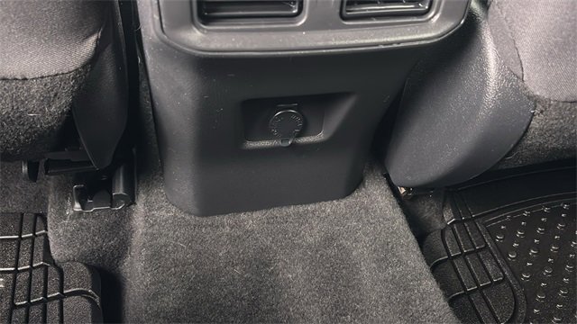 Used 2023 Toyota RAV4 LE image 9