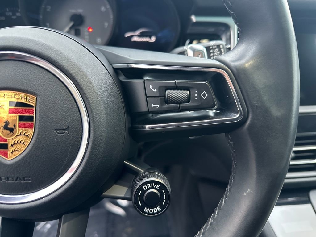 Used 2022 Porsche Macan S image 20