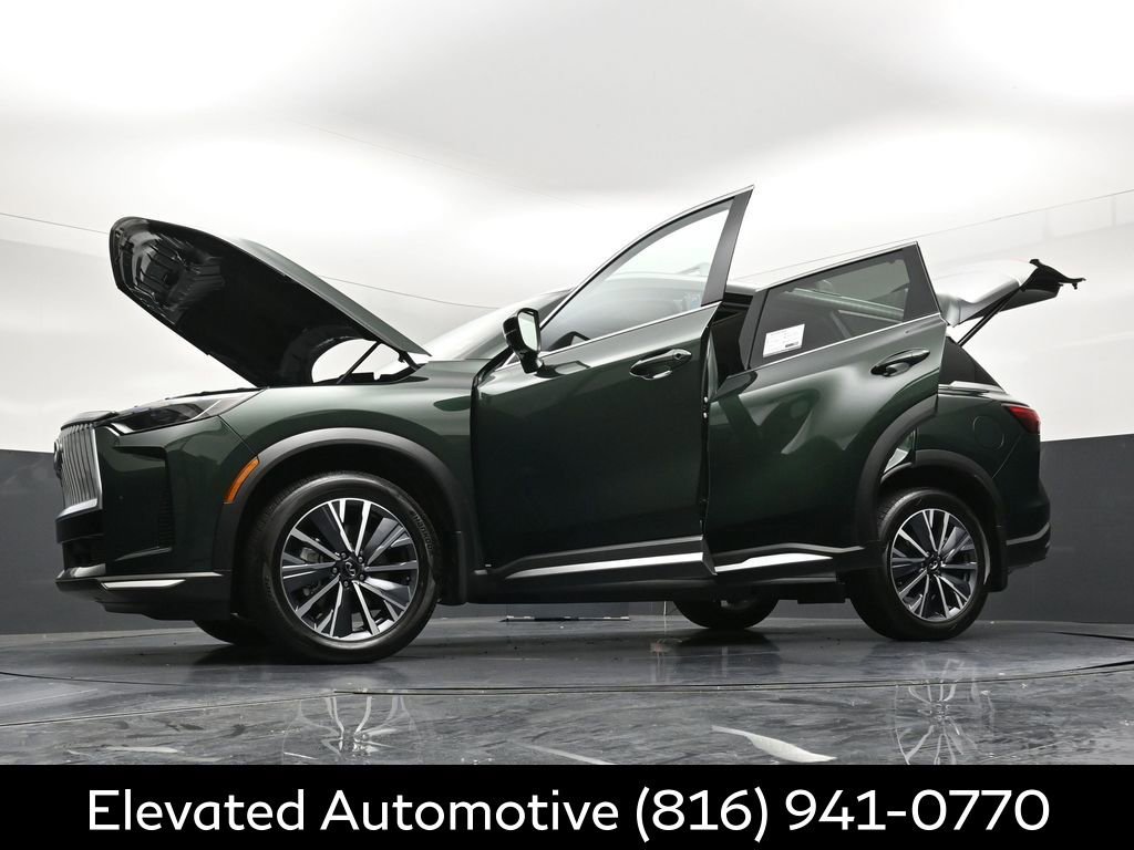 Certified 2026 INFINITI QX60 Luxe w/ Cargo Package AWD/4WD image 43