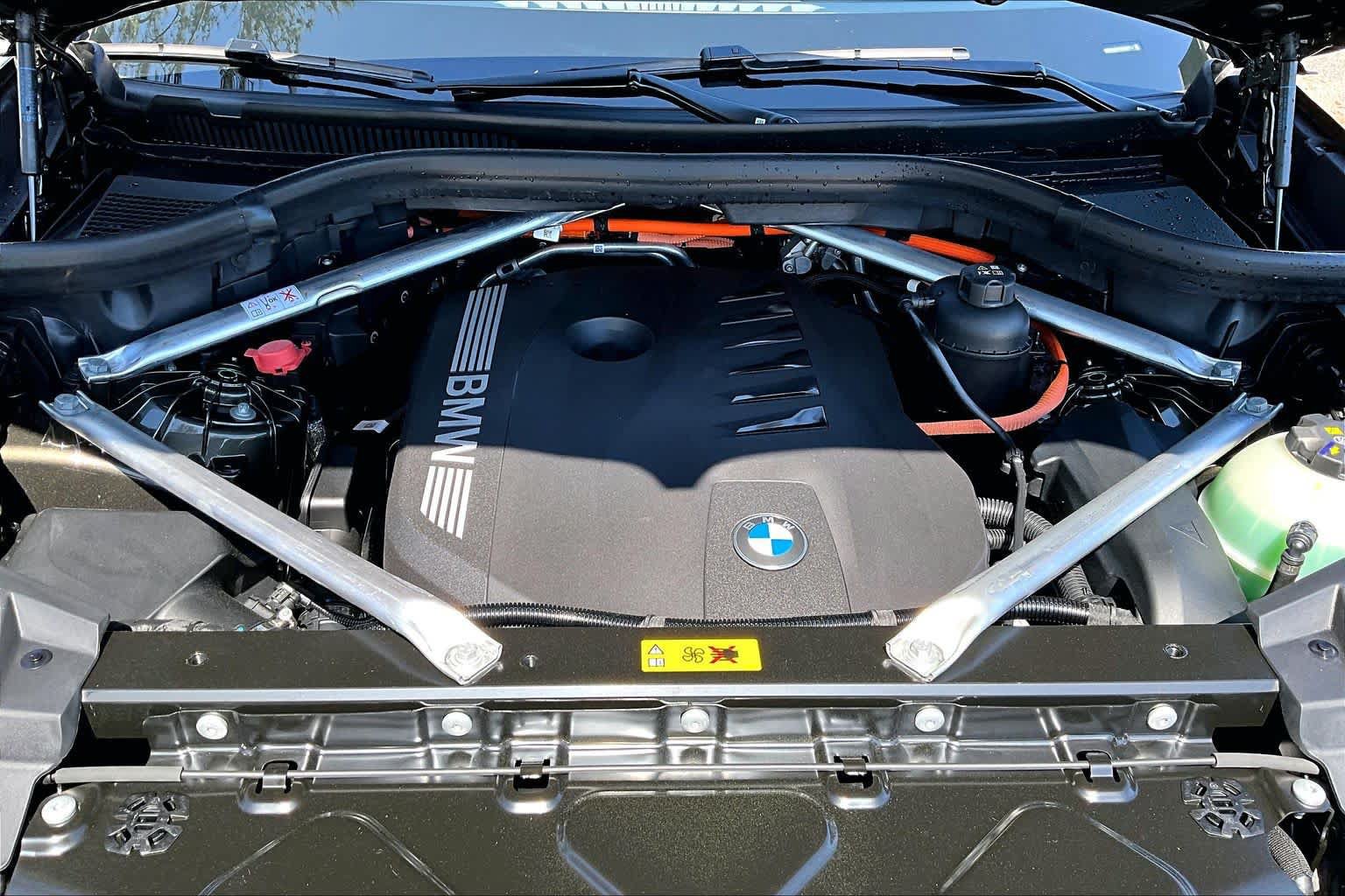 New 2026 BMW X5 xDrive50e AWD/4WD image 16
