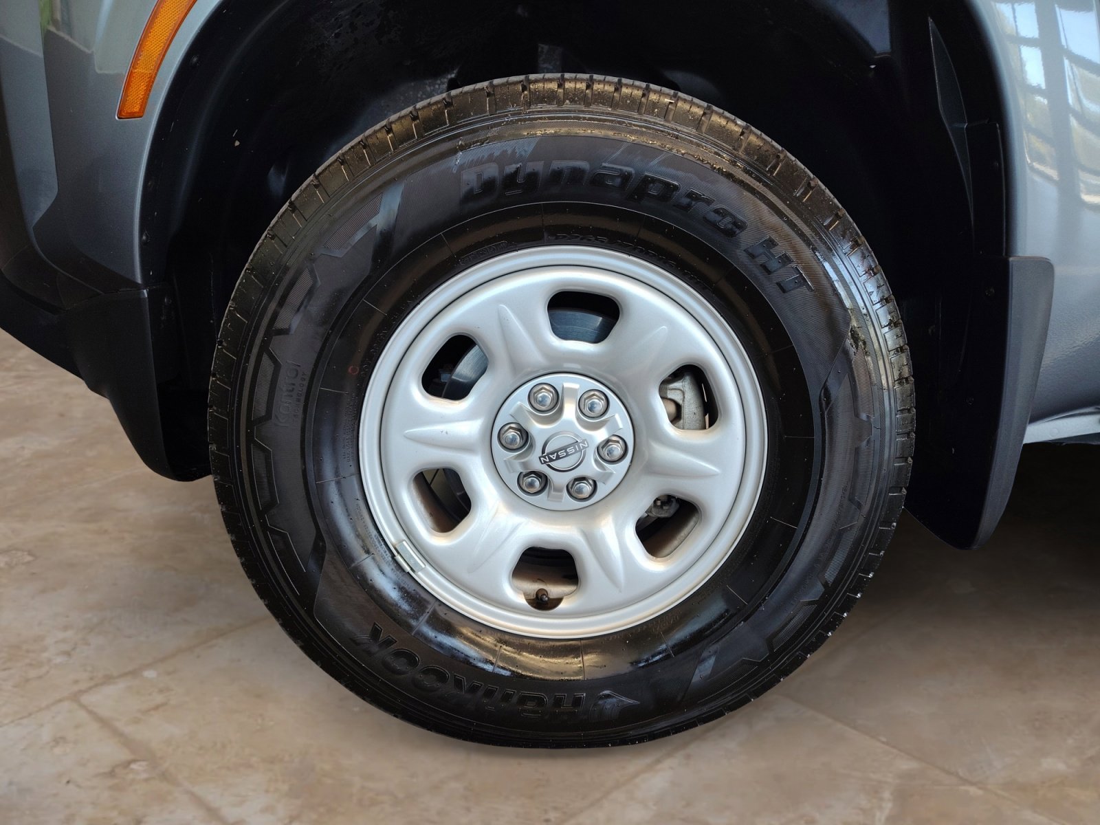 Certified 2024 Nissan Frontier S image 28