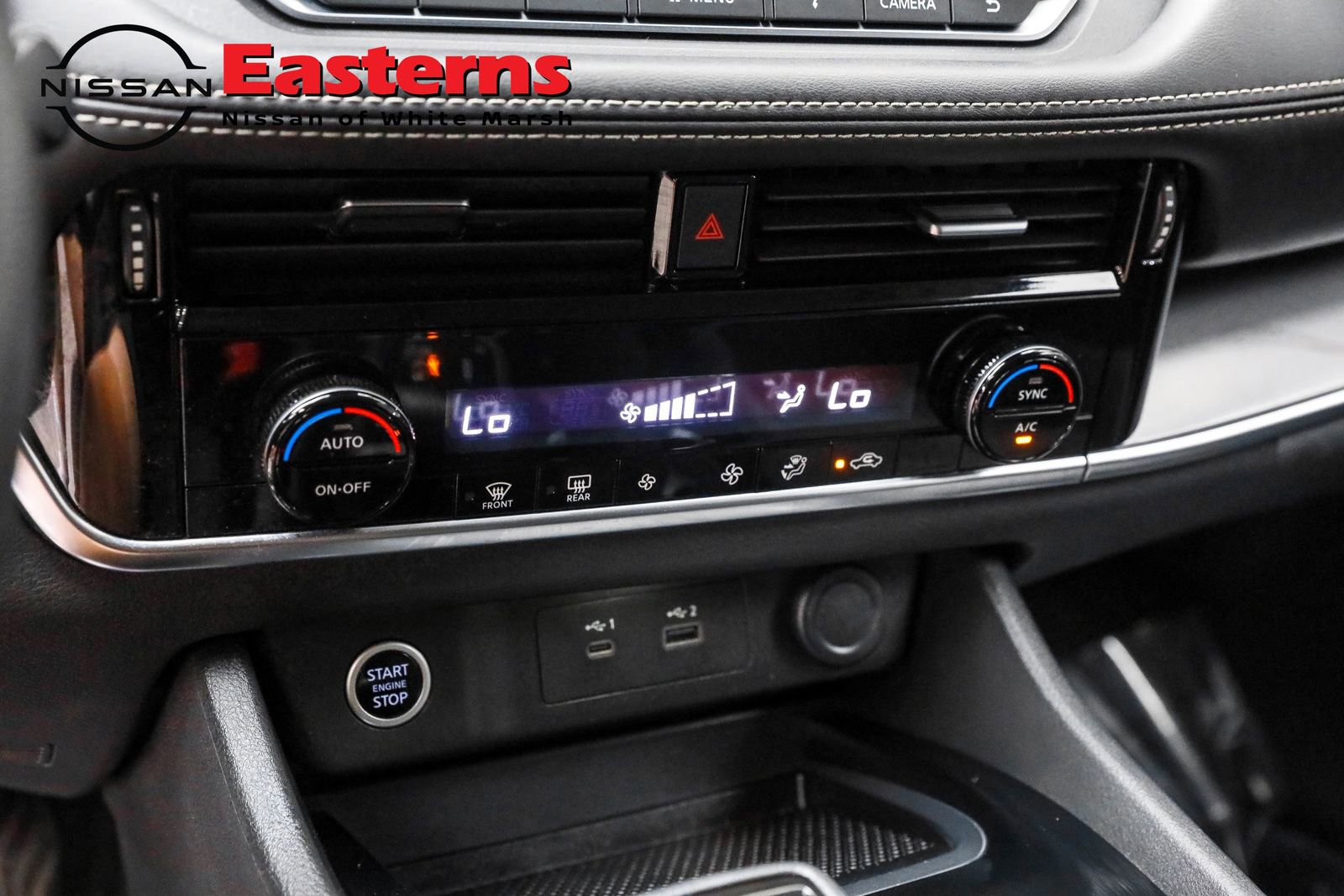 Used 2021 Nissan Rogue SV image 40