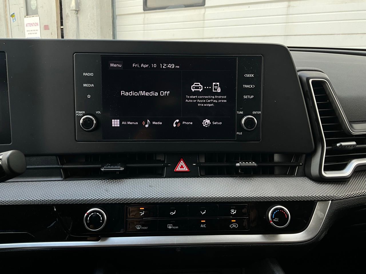 Used 2025 Kia Sportage LX image 24