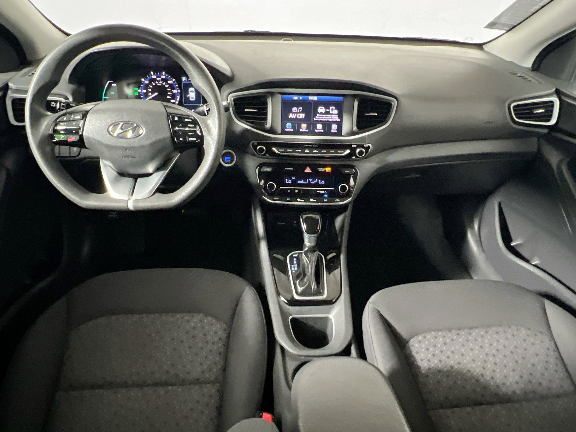 Used 2017 Hyundai Ioniq Blue image 30