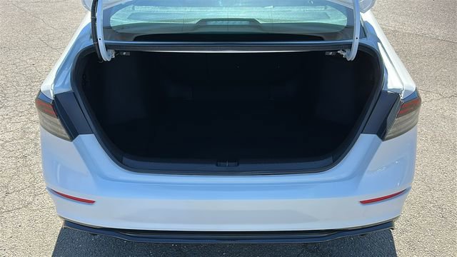 Used 2023 Honda Accord Sport image 27