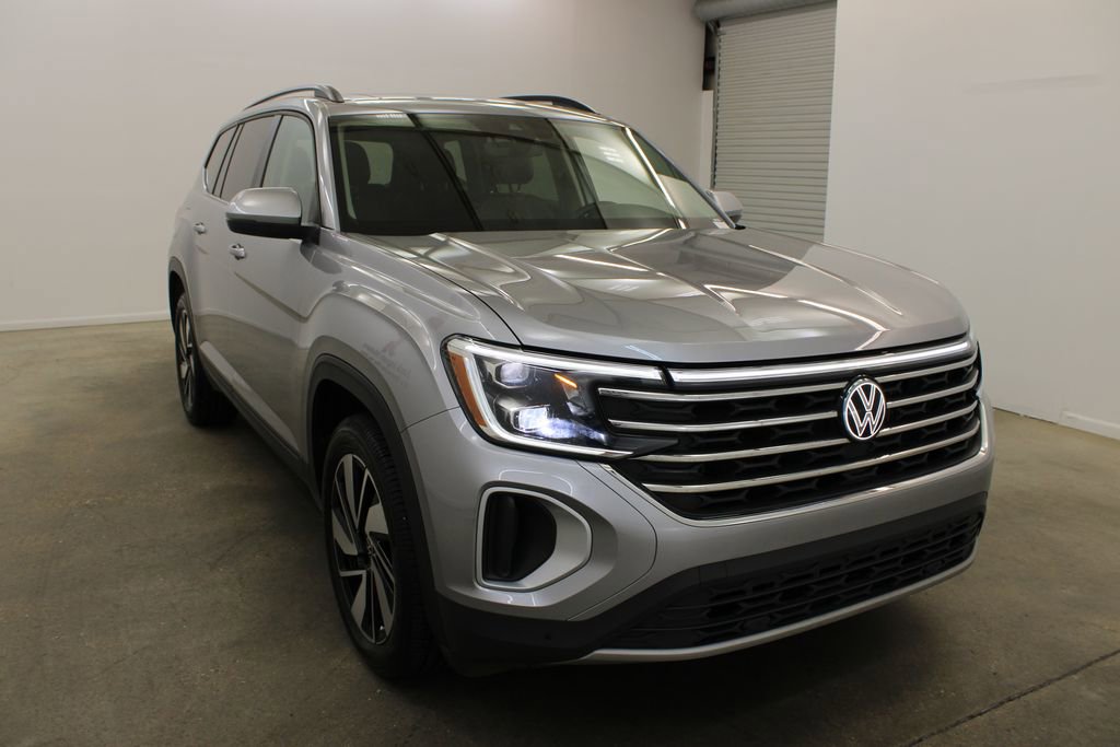 Certified 2024 Volkswagen Atlas SE FWD image 6
