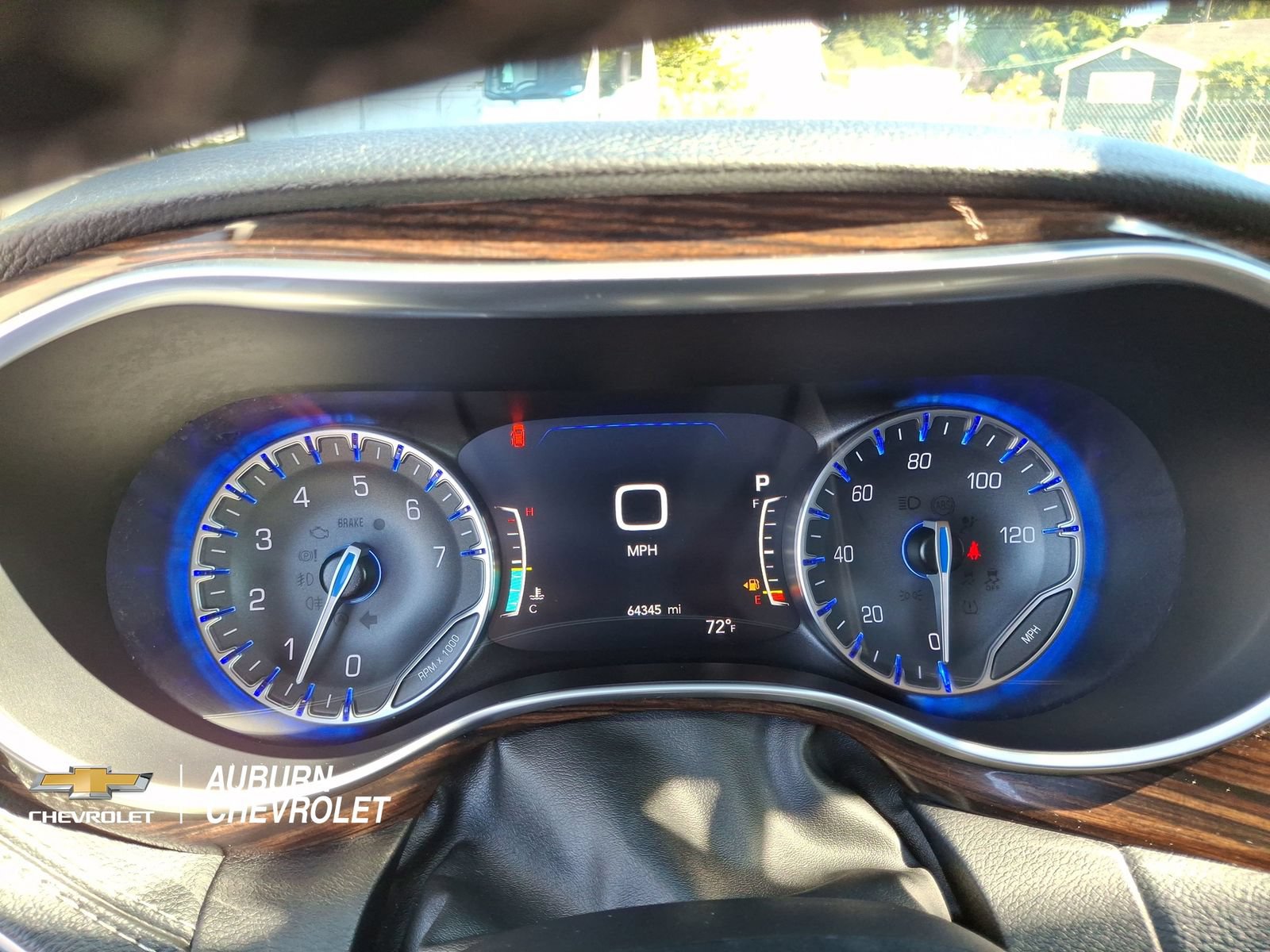 Used 2023 Chrysler Pacifica Limited FWD image 13