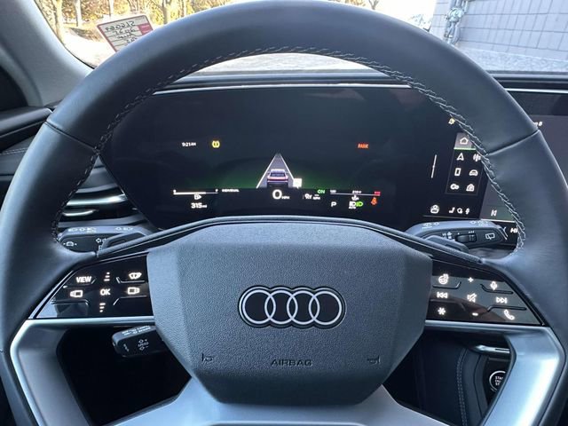 Certified 2025 Audi Q5 Premium Plus w/ Premium Plus AWD/4WD image 24